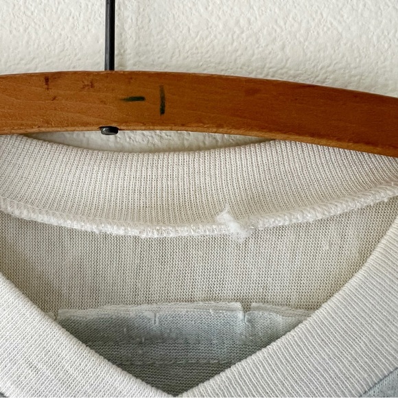 Vintage 70s men’s baby blue v-neck athletic varsity t-shirt raglan tee - Picture 4 of 9